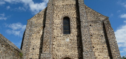 Commanderie d'Arville : l'église