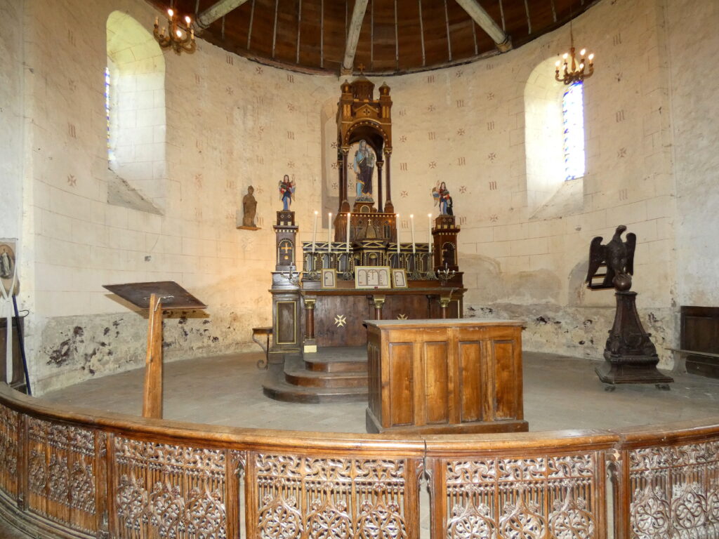 Commanderie d'Arville : église