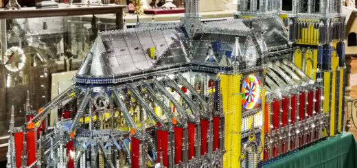 Notre-Dame de Paris en meccano au Musée d'Art religieux de Blois